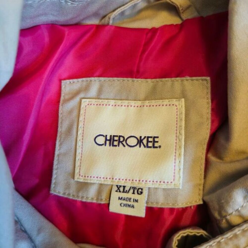 Jacket‎ - Picture 3 of 3